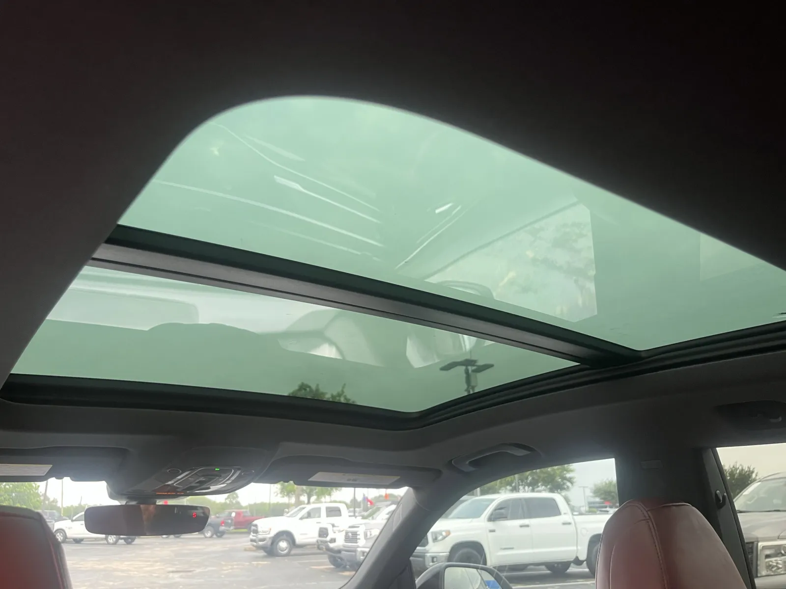 Audi SQ8 photo 31