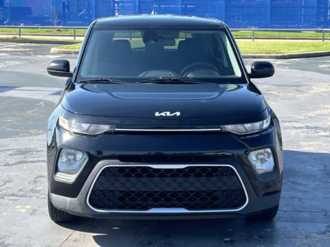 More photos of 2022 Kia Soul LX at Auto Boutique Texas, TX