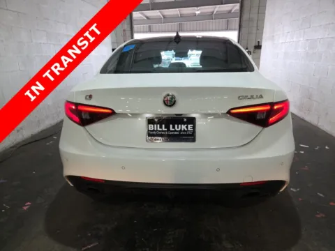 More photos of 2023 Alfa Romeo Giulia Veloce at Auto Boutique Texas, TX
