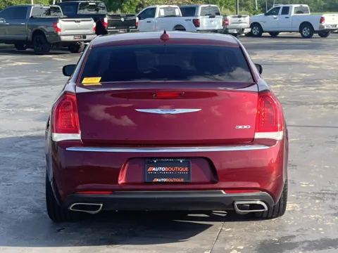 More photos of 2020 Chrysler 300 Limited at Auto Boutique Texas, TX