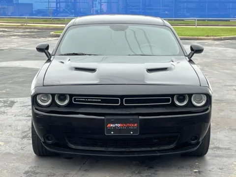 More photos of 2018 Dodge Challenger SXT at Auto Boutique Texas, TX