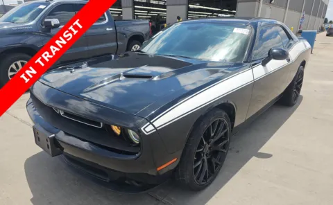 Black 2018 Dodge Challenger SXT for sale in Alvin, TX