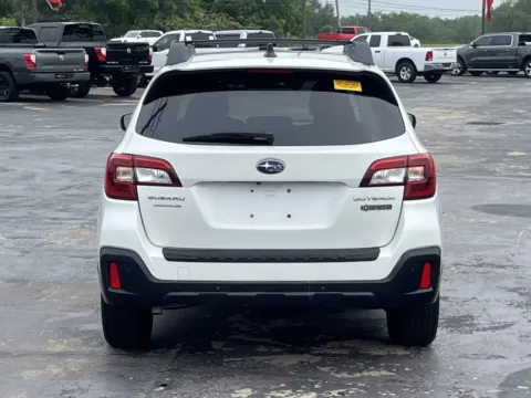 More photos of 2018 Subaru Outback Limited at Auto Boutique Texas, TX