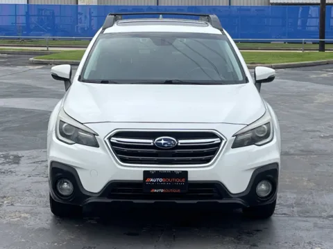More photos of 2018 Subaru Outback Limited at Auto Boutique Texas, TX