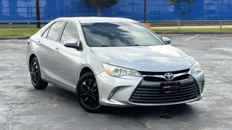 Photos of 2015 Toyota Camry LE for sale in Alvin, TX at Auto Boutique Texas