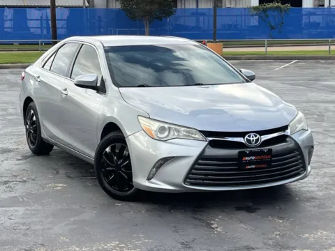 Another view of 2015 Toyota Camry LE for sale in Alvin, TX at Auto Boutique Texas