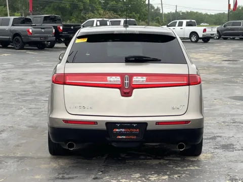 More photos of 2019 Lincoln MKT Reserve at Auto Boutique Texas, TX