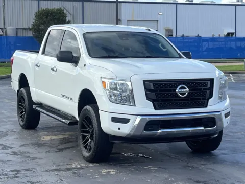 Photos of 2020 Nissan Titan SV for sale in Alvin, TX at Auto Boutique Texas