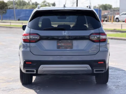 More photos of 2025 Honda Pilot Touring at Auto Boutique Texas, TX