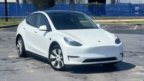 White 2021 TESLA MODEL Y Long Range for sale in Alvin, TX