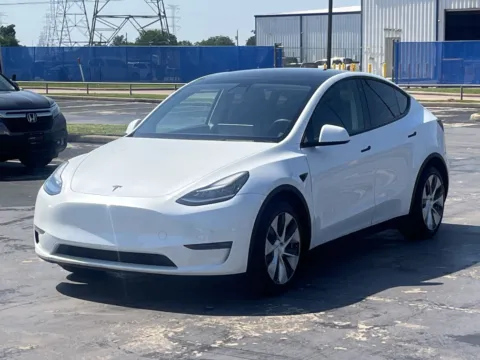 Another view of 2021 TESLA MODEL Y Long Range for sale in Alvin, TX at Auto Boutique Texas