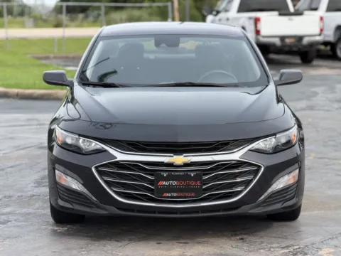 More photos of 2023 Chevrolet Malibu LT at Auto Boutique Texas, TX
