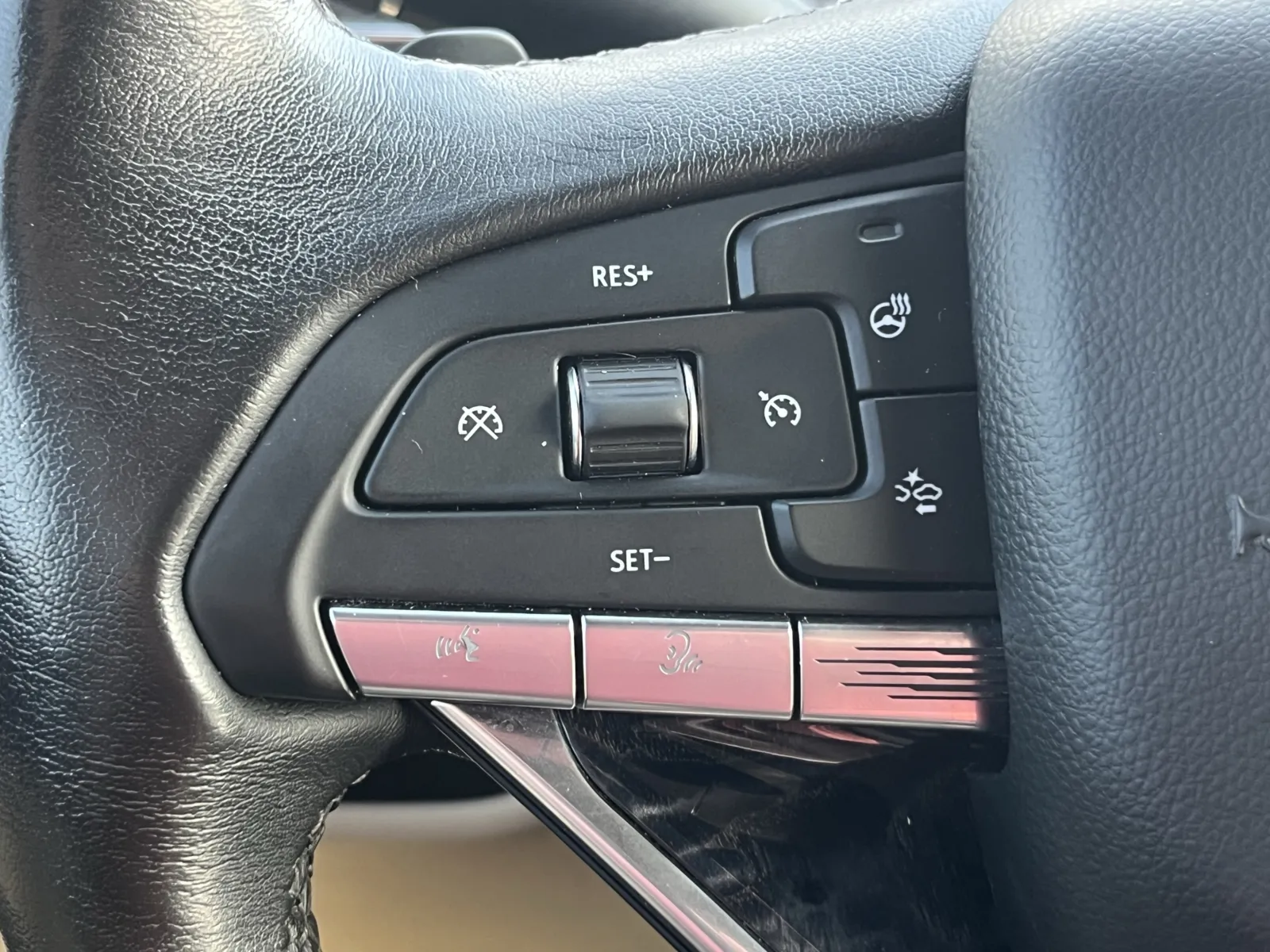 2021 Cadillac Escalade Premium Luxury - Photo 18