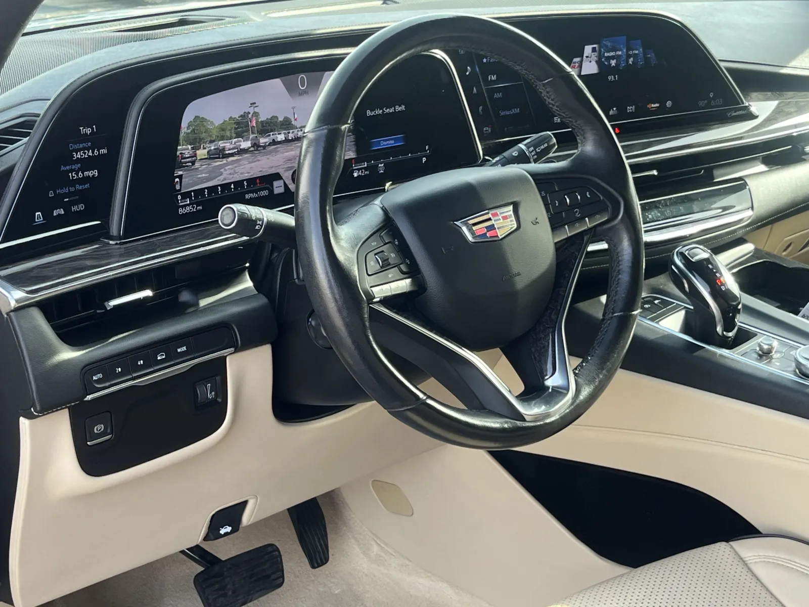 2021 Cadillac Escalade Premium Luxury - Photo 14