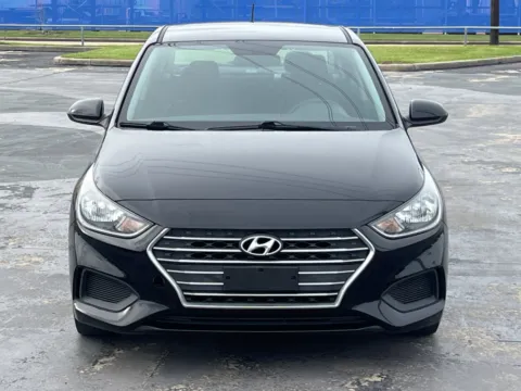 More photos of 2021 Hyundai Accent SE at Auto Boutique Texas, TX