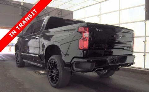 More photos of 2023 Chevrolet Silverado 1500 High Country at Auto Boutique Texas, TX