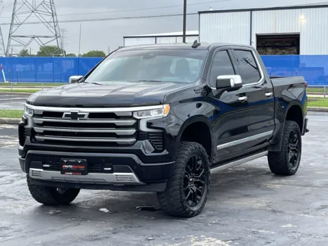 Another view of 2023 Chevrolet Silverado 1500 High Country for sale in Alvin, TX at Auto Boutique Texas