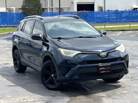 Photos of 2018 Toyota RAV4 LE for sale in Alvin, TX at Auto Boutique Texas
