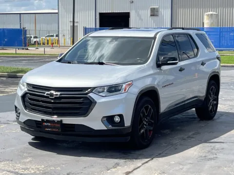 Another view of 2019 Chevrolet Traverse Premier for sale in Alvin, TX at Auto Boutique Texas