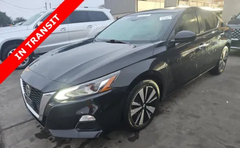 Black 2021 Nissan Altima 2.5 SV for sale in Alvin, TX