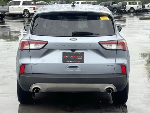 More photos of 2022 Ford Escape SE Hybrid at Auto Boutique Texas, TX