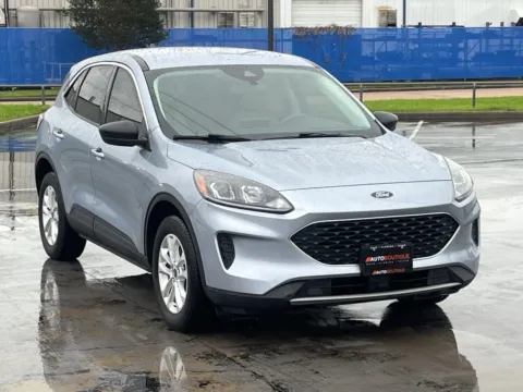 Photos of 2022 Ford Escape SE Hybrid for sale in Alvin, TX at Auto Boutique Texas