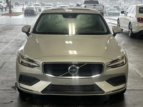 More photos of 2020 Volvo S60 Momentum at Auto Boutique Texas, TX