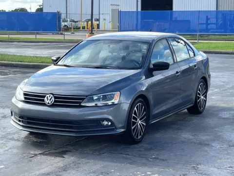 Another view of 2015 Volkswagen Jetta Sedan 1.8T Sport for sale in Alvin, TX at Auto Boutique Texas