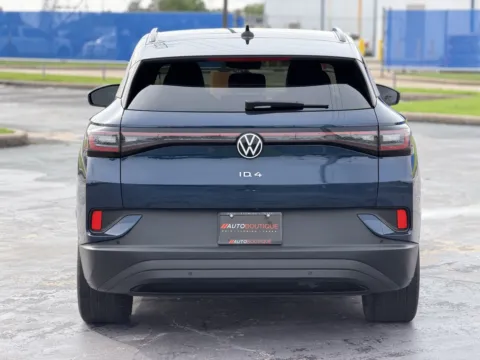 More photos of 2023 Volkswagen ID.4 Pro at Auto Boutique Texas, TX