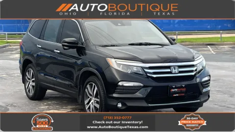 Black 2017 Honda Pilot Touring for sale in Alvin, TX