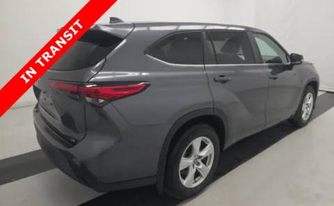 Another view of 2023 Toyota Highlander LE for sale in Alvin, TX at Auto Boutique Texas