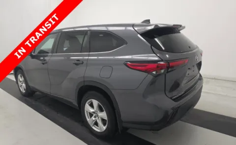 More photos of 2023 Toyota Highlander LE at Auto Boutique Texas, TX