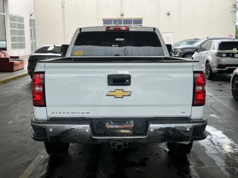 More photos of 2017 Chevrolet Silverado 1500 LT at Auto Boutique Texas, TX