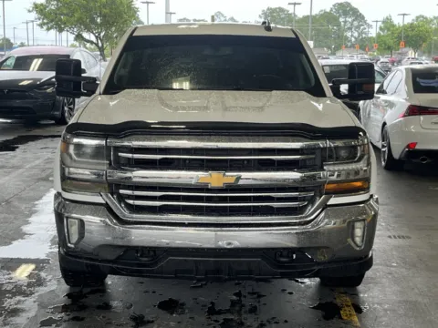 More photos of 2017 Chevrolet Silverado 1500 LT at Auto Boutique Texas, TX