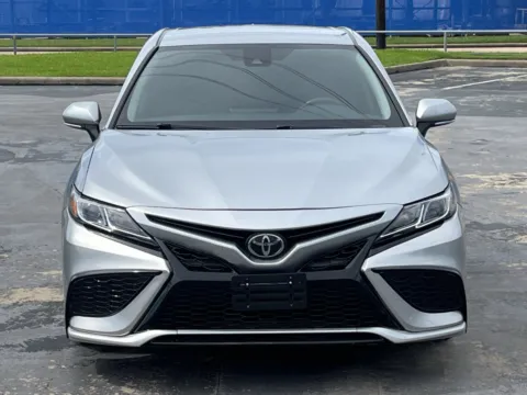 More photos of 2022 Toyota Camry SE at Auto Boutique Texas, TX