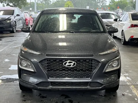 More photos of 2021 Hyundai Kona SE at Auto Boutique Texas, TX