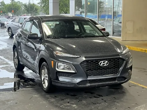 Photos of 2021 Hyundai Kona SE for sale in Alvin, TX at Auto Boutique Texas