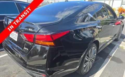 More photos of 2023 Nissan Altima 2.5 SL at Auto Boutique Texas, TX
