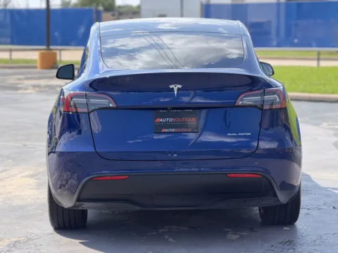 More photos of 2024 Tesla Model Y Long Range at Auto Boutique Texas, TX