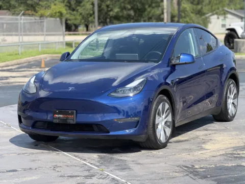 Another view of 2024 Tesla Model Y Long Range for sale in Alvin, TX at Auto Boutique Texas