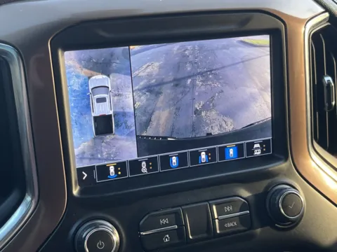 More photos of 2021 Chevrolet Silverado 1500 High Country at Auto Boutique Texas, TX