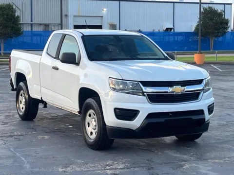 Another view of 2017 Chevrolet Colorado 2WD WT for sale in Alvin, TX at Auto Boutique Texas
