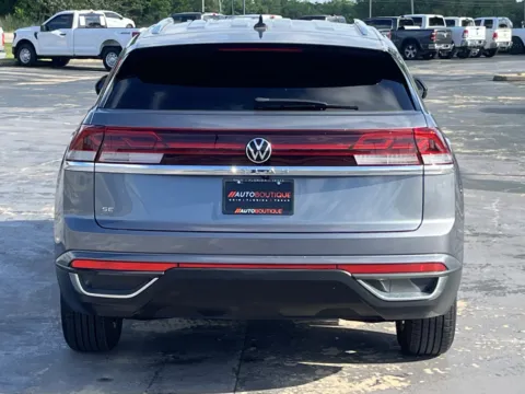 More photos of 2024 Volkswagen Atlas Cross Sport 2.0T SE at Auto Boutique Texas, TX