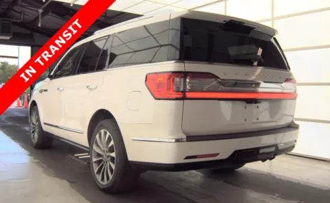 More photos of 2018 Lincoln Navigator Select at Auto Boutique Texas, TX