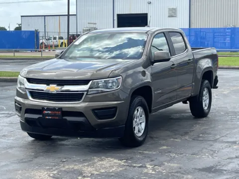 Another view of 2016 Chevrolet Colorado 2WD WT for sale in Alvin, TX at Auto Boutique Texas