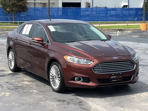 Photos of 2016 Ford Fusion Titanium for sale in Alvin, TX at Auto Boutique Texas