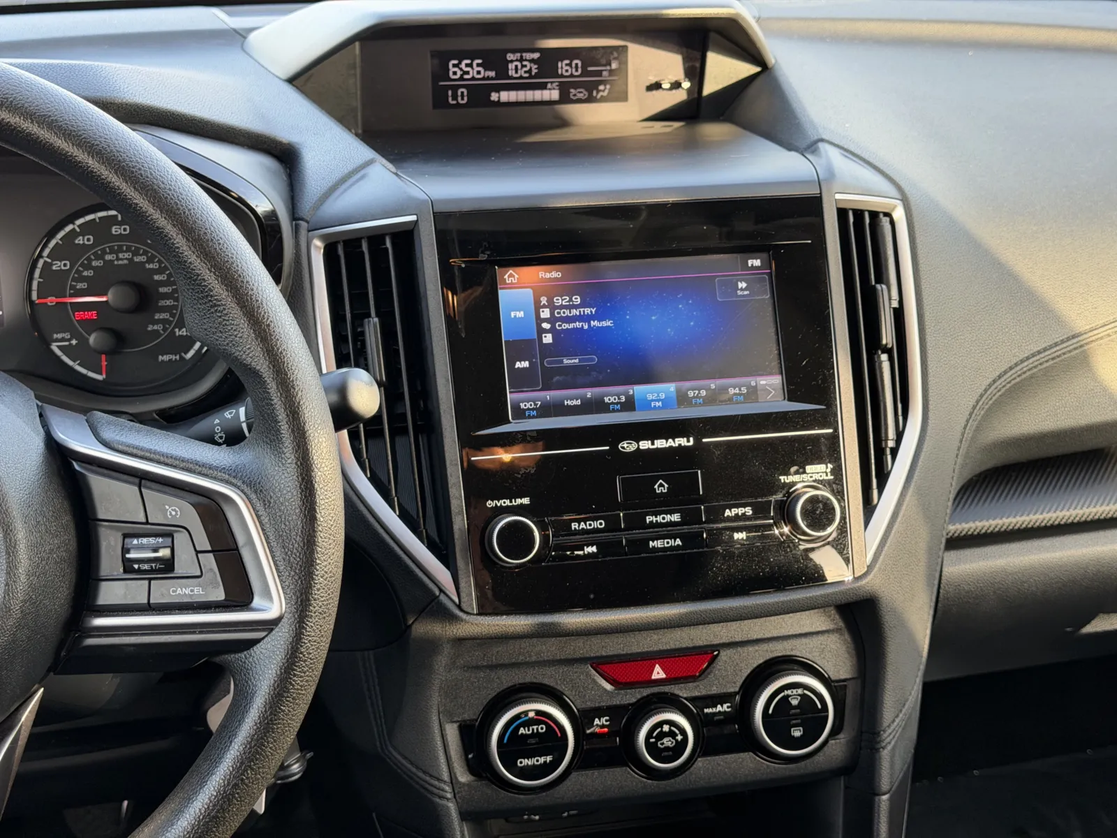 Subaru Crosstrek photo 19