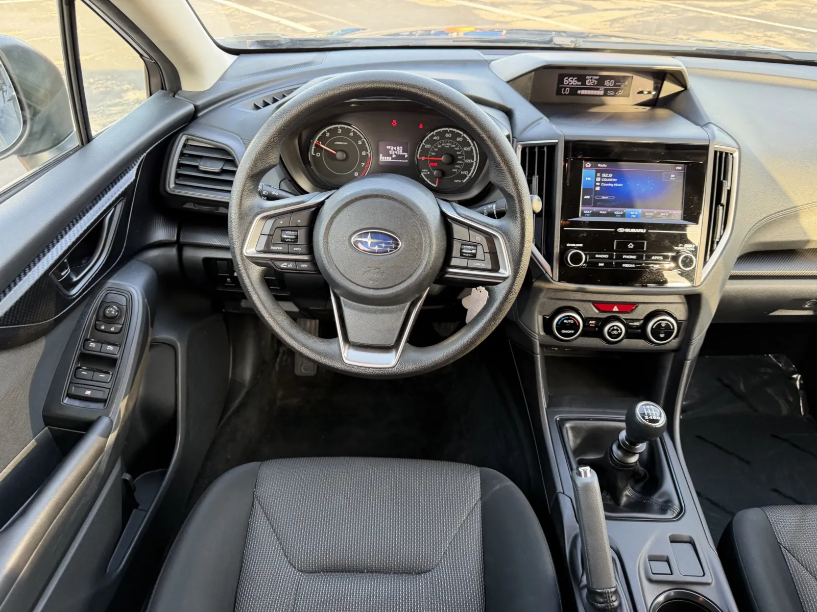 Subaru Crosstrek photo 18