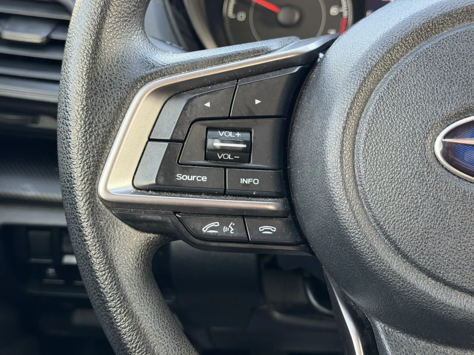 Subaru Crosstrek photo 8