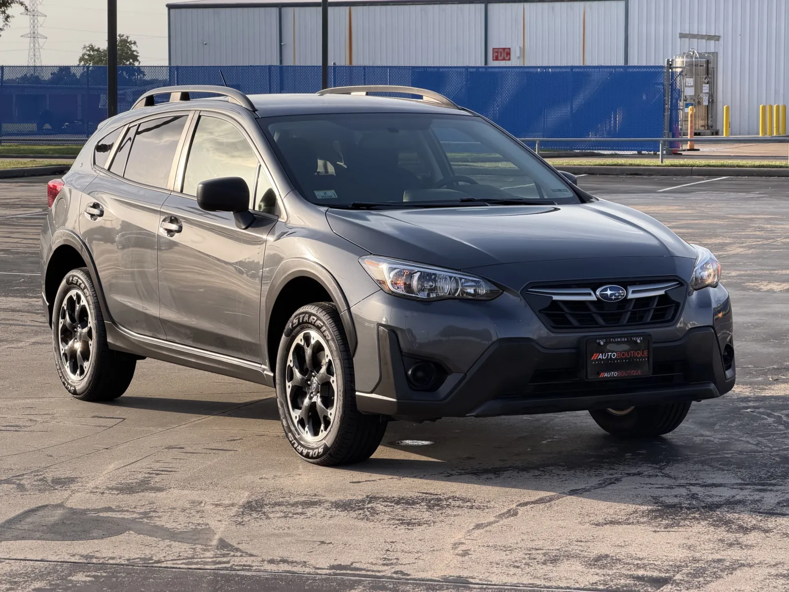 Subaru Crosstrek photo 2